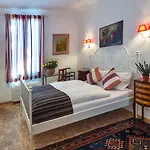 Logis Victorine Отель 2*