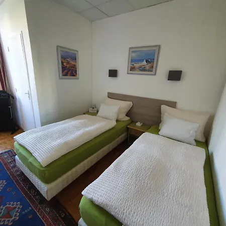 Logis Victorine Hotell