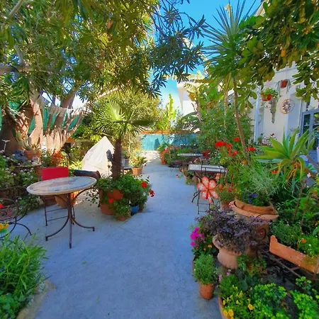 Logis Victorine Hotell 2*