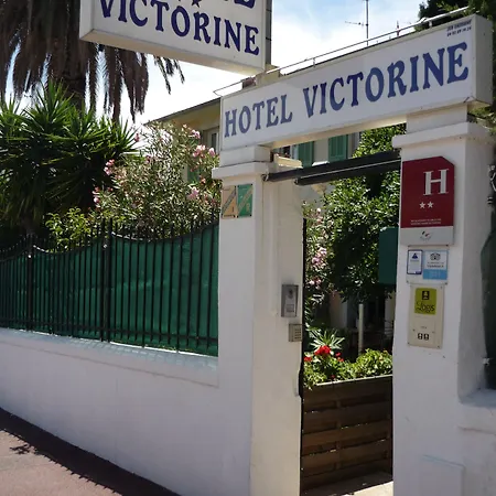 Logis Victorine מלון ניס