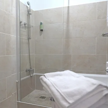 Logis Victorine Hotell