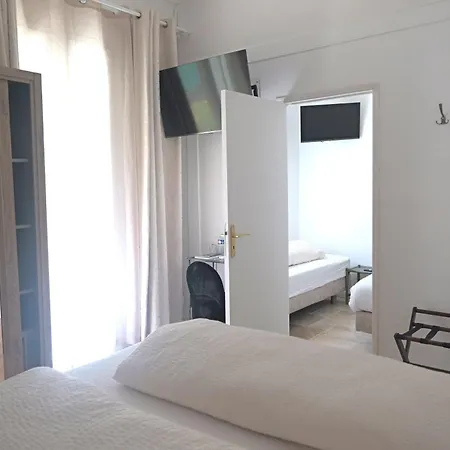 מלון Logis Victorine ניס