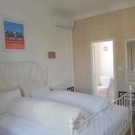 Logis Victorine Hotel