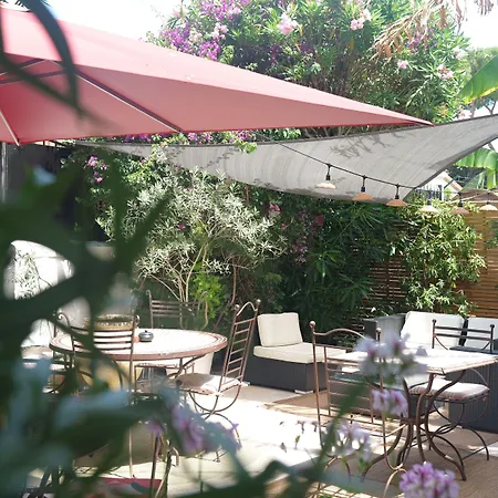 Hotel Logis Victorine Nice