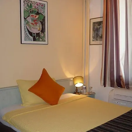 Logis Victorine Hotell 2*