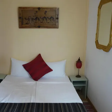 Hotell Logis Victorine 2*
