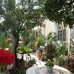 维克托瑞娜别墅家庭酒店 酒店