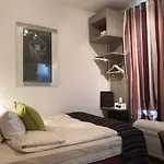 维克托瑞娜别墅家庭酒店 2* 尼斯