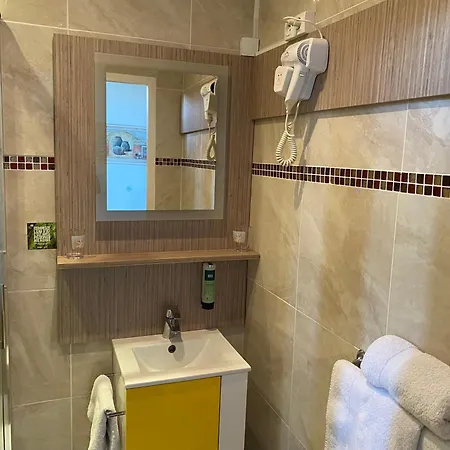 Logis Victorine Hotel Nicea
