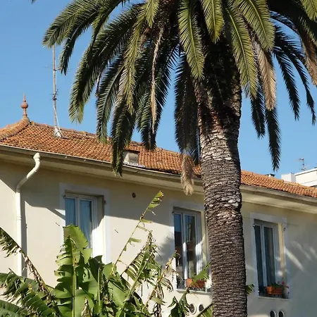 Logis Victorine 2*