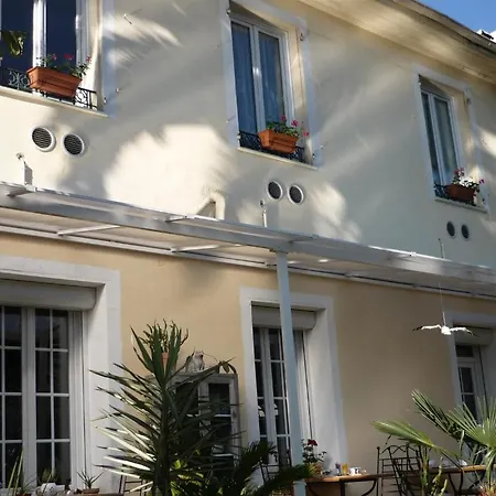 Hotel Logis Victorine