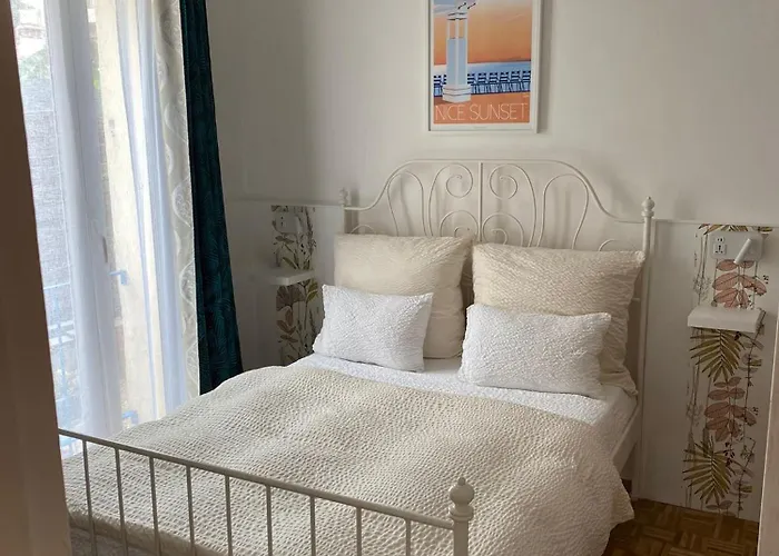 Otel Logis Victorine 2*